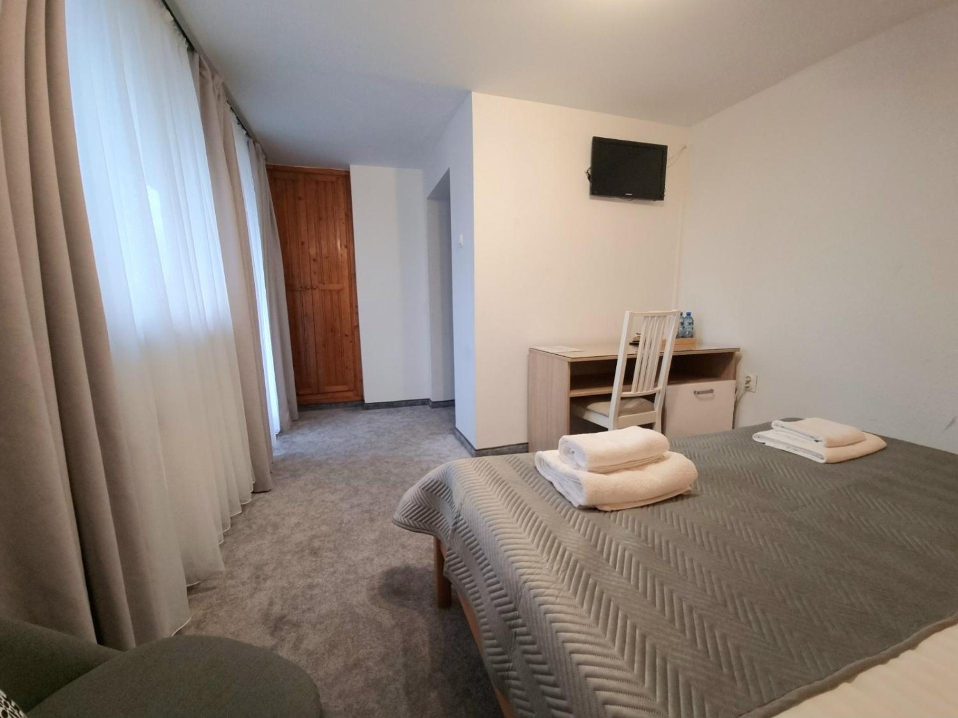 ザコパネ ウィラ アンタロウカ Bed & Breakfast 部屋 写真