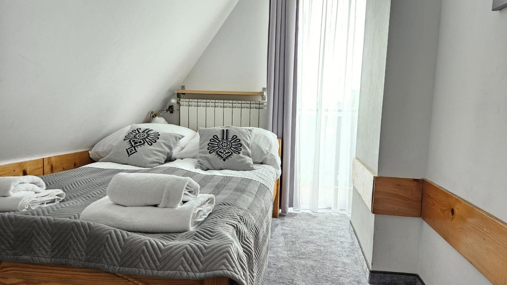 ザコパネ ウィラ アンタロウカ Bed & Breakfast 部屋 写真